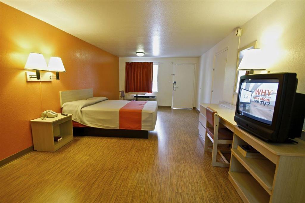 Motel 6-Raleigh, Nc - 캐리 객실 사진