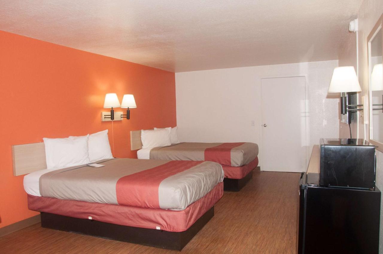 Motel 6-Raleigh, Nc - 캐리 외부 사진