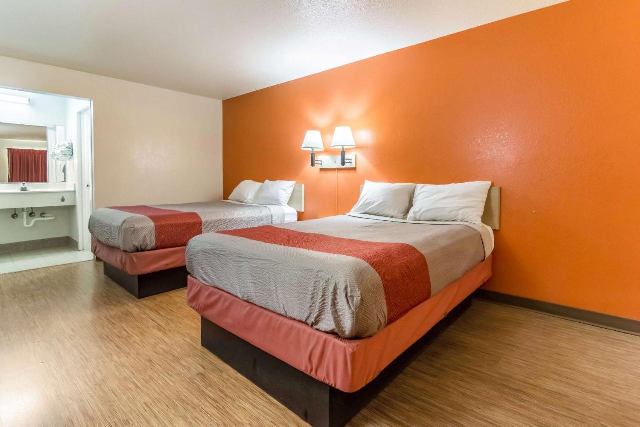 Motel 6-Raleigh, Nc - 캐리 외부 사진