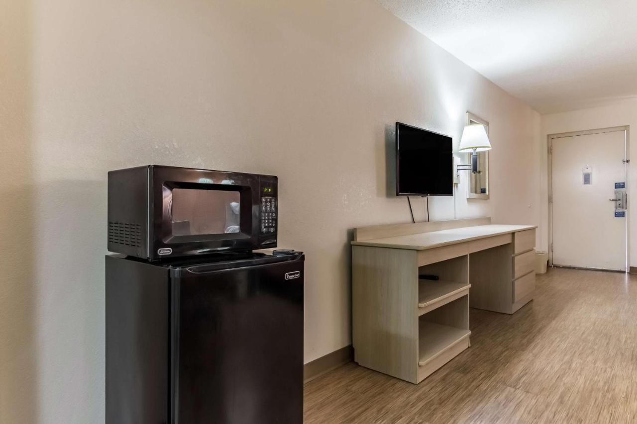 Motel 6-Raleigh, Nc - 캐리 외부 사진