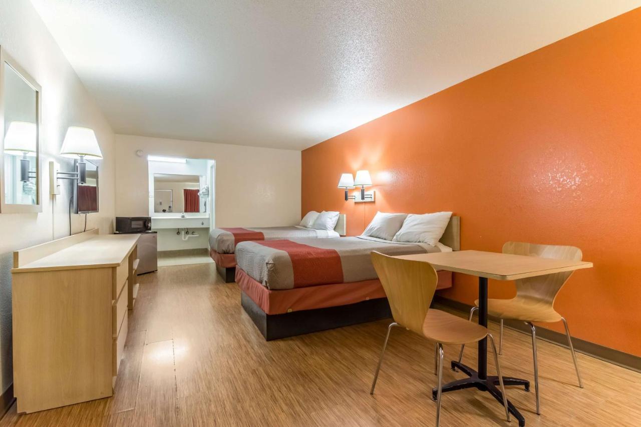 Motel 6-Raleigh, Nc - 캐리 외부 사진